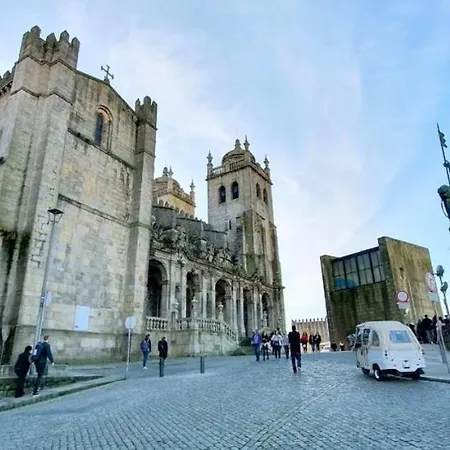 Dom Luis Lejlighed Porto
